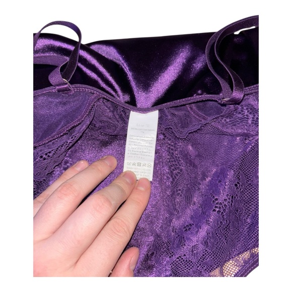 Luxurious Purple Lace Chemise - Picture 3 of 3